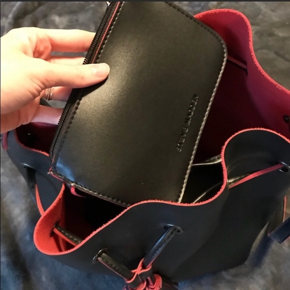 Steve Madden bucket purse. - Picture 3 of 3